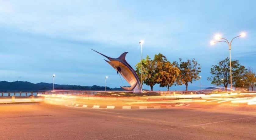 Hotel Seri Perkasa Kota Kinabalu Dış mekan fotoğraf