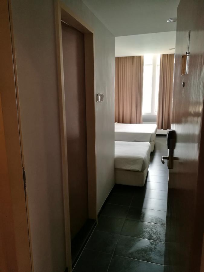 Hotel Seri Perkasa Kota Kinabalu Dış mekan fotoğraf